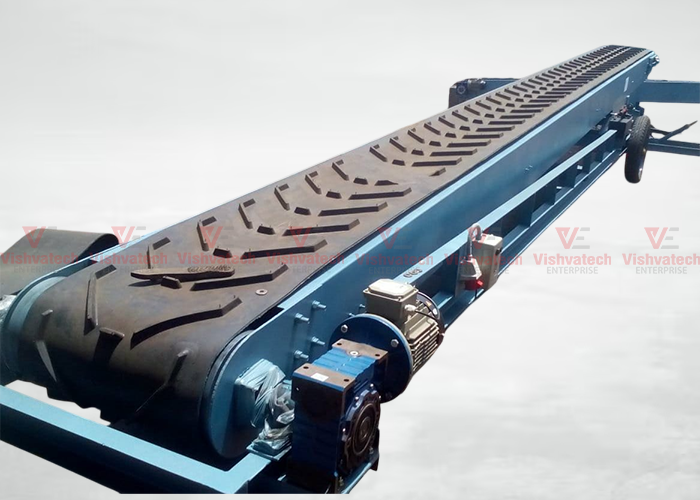 Accordion Type Skate Wheel Conveyor in India